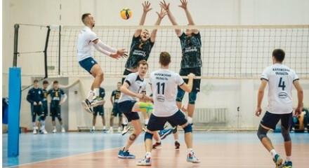 Калуга приняла второй тур чемпионата России по волейболу среди мужских команд Высшей лиги «Б» (сезон 2021-2022 г.).