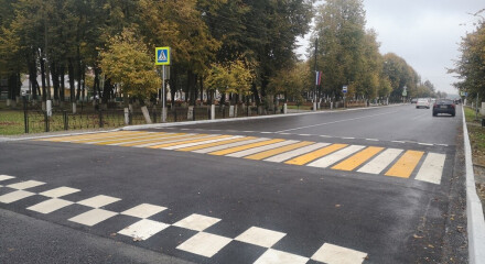 В Калужской области в Юхнове завершился ремонт дорожного полотна центральной улицы Ленина и подъезда к городу